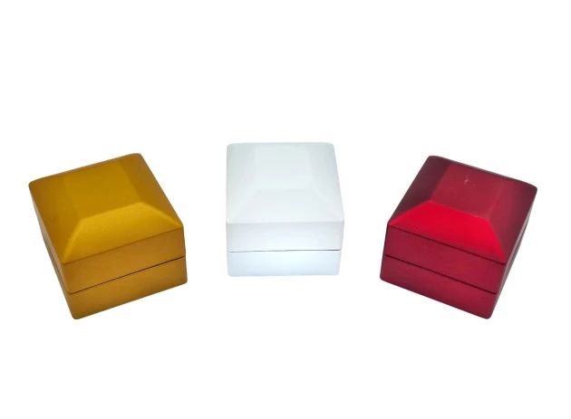 cutii p-u bijuterii buc.00036