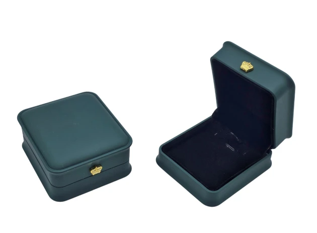 cutii p-u bijuterii buc 00055