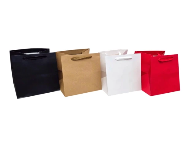 pungi cadou 30x30x30cm set.12buc.00216