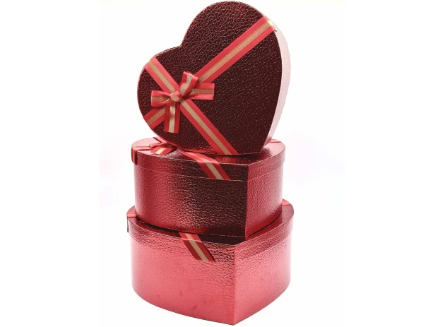 cutii p-u cadou assorti set.  3buc.00160