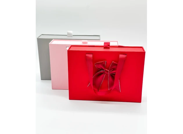 cutii p-u cadou assorti set.  3buc.00200