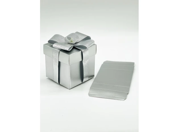 cutii p-u cadou 15cm buc.00026