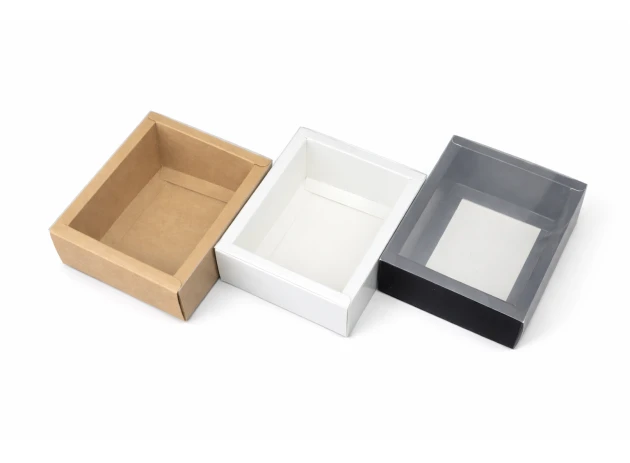 cutii cadou 18x12x5cm set.12buc. 00126