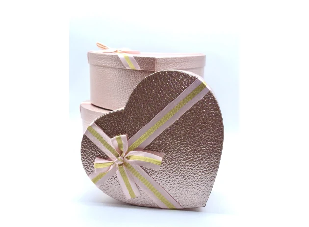 cutii p-u cadou assorti set.  3buc.00160