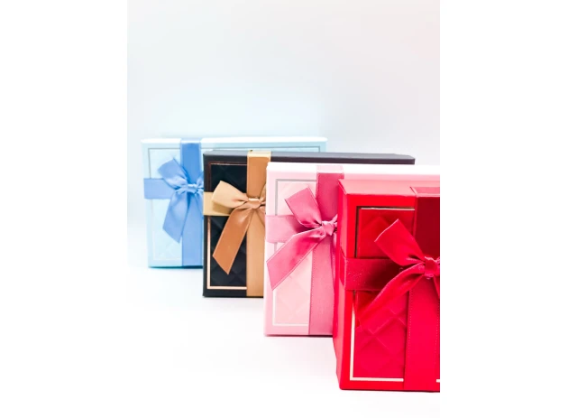 cutii p-u cadou assorti set.  3buc.00145