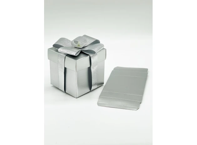 cutii p-u cadou 10cm buc.00018