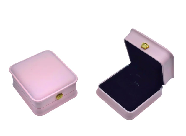 cutii p-u bijuterii buc 00055