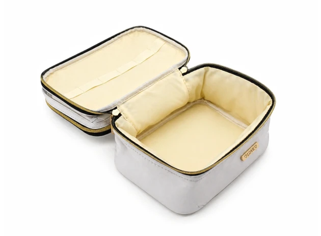 trusa p-u cosmetica buc 00152