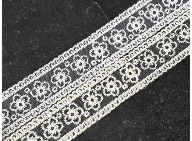 dantela 35mm x 4.5m buc 00044