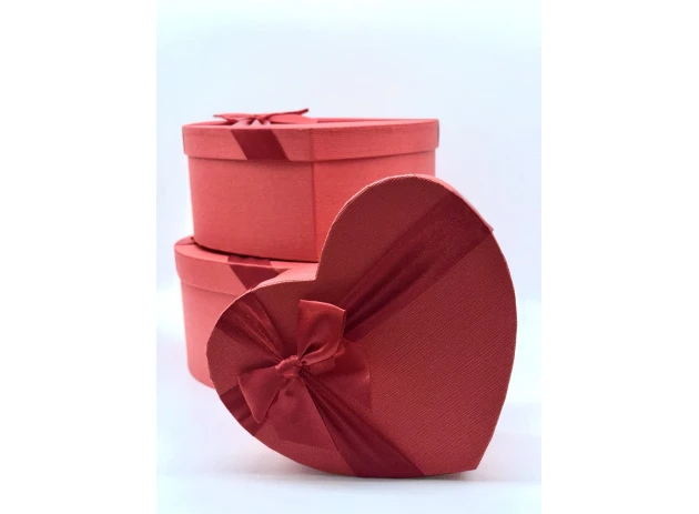 cutii p-u cadou assorti set.  3buc.00160