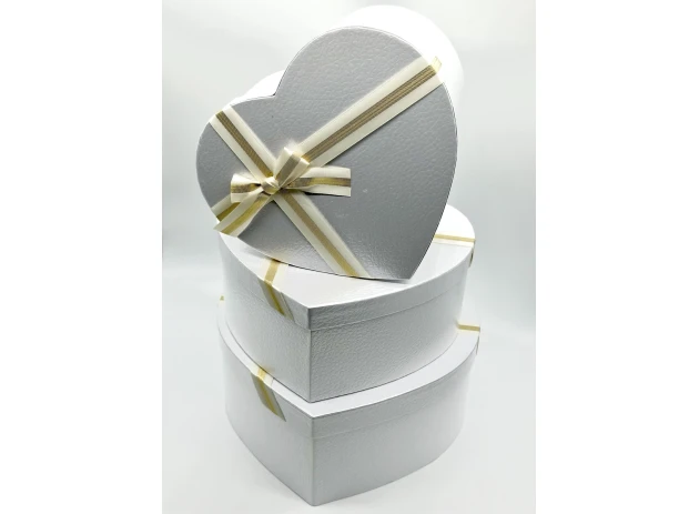 cutii p-u cadou assorti set.  3buc.00160