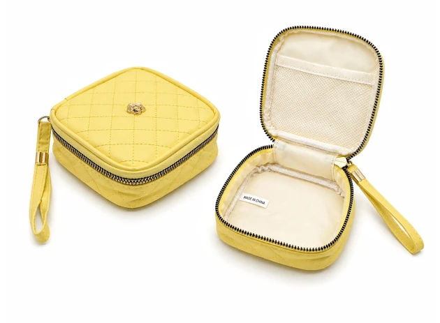 trusa p-u cosmetica buc 00082