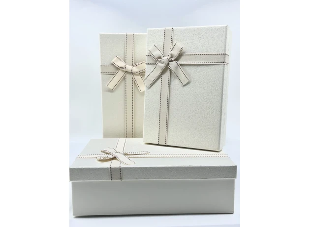 cutii p-u cadou assorti set.  3buc.00160