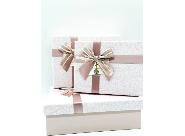 cutii p-u cadou assorti set.  3buc.00185