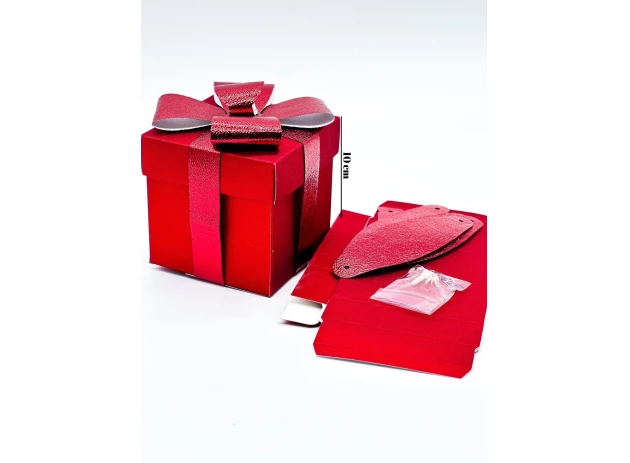 cutii p-u cadou 10cm buc 00018