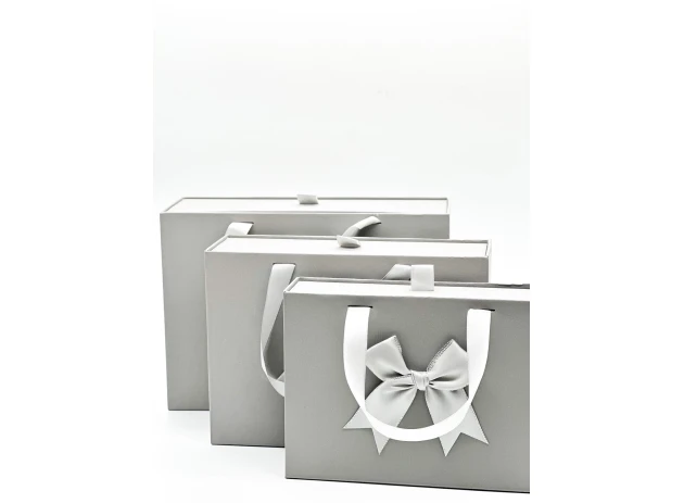 cutii p-u cadou assorti set.  3buc.00200