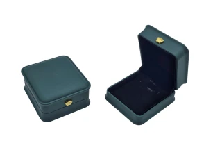 cutii p-u bijuterii buc 00055