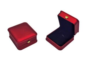 cutii p-u bijuterii buc 00055