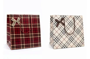 pungi cadou 32x33x23cm set.12buc.00324