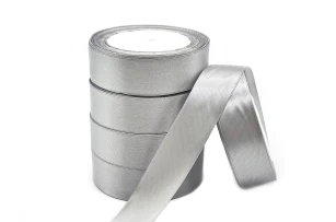 panglica satin 25mm x 23m 5buc 00074