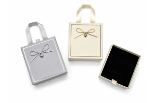 cutii p-u cadou set 12buc 00372