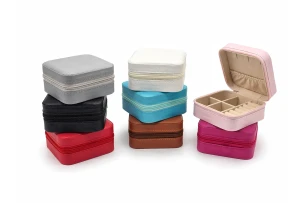cutii p-u bijuterii buc 00068