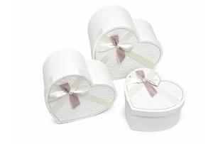 cutii pentru cadouri set  3buc 00192