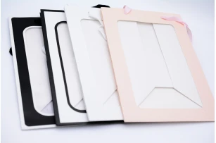 pungi cadou 35x25x18cm set.12buc.00222