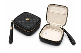 trusa p-u cosmetica buc 00082