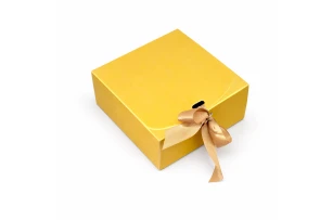 cutii cadou 11x11x5cm set.12buc. 00058