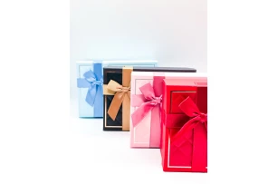 cutii p-u cadou assorti set.  3buc.00095