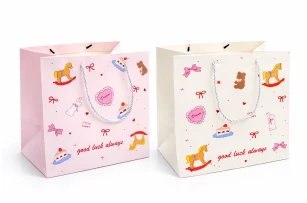 pungi cadou 32x33x23cm set.12buc. 00318