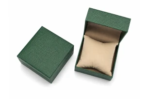 cutii p-u cadouri buc 00032