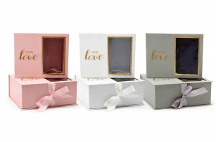 cutii p-u cadou assorti set.  2buc.00143