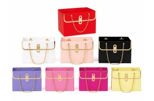 pungi cadou 18x15x12cm set 4buc 00084