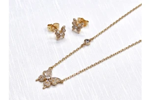 set pandantiv pe lantisor+cercei  00132