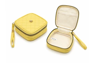 trusa p-u cosmetica buc 00082