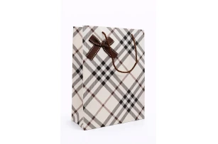 pungi cadou 33x25x12cm set.12buc. 00186