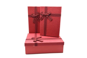 cutii p-u cadou assorti set.  3buc.00160