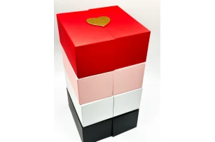 cutii p-u cadou assorti buc.00130