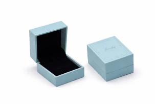 cutii p-u bijuterii buc 00015