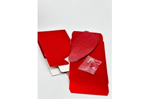 cutii p-u cadou 10cm buc 00018